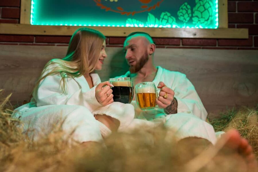 Prague: Beer Spa Experience with Unlimited Beer and Sauna - Sauna, cold shower, and the best way to use your hour
