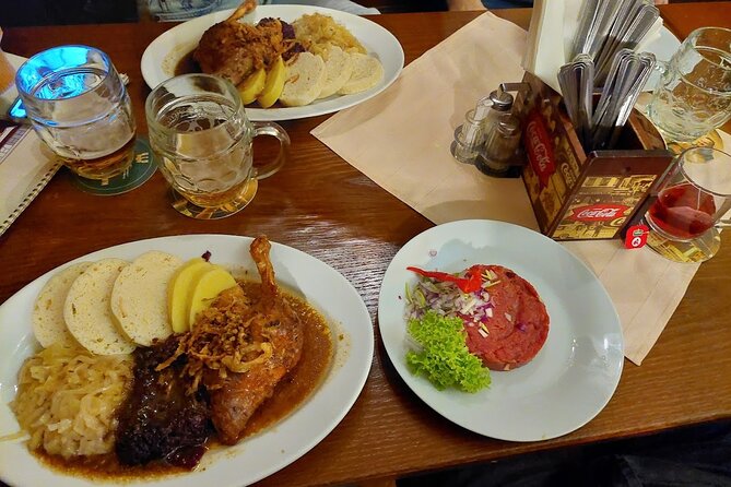 Prague Beer Tasting - 8 types of Czech beer included - Price and what the hour delivers