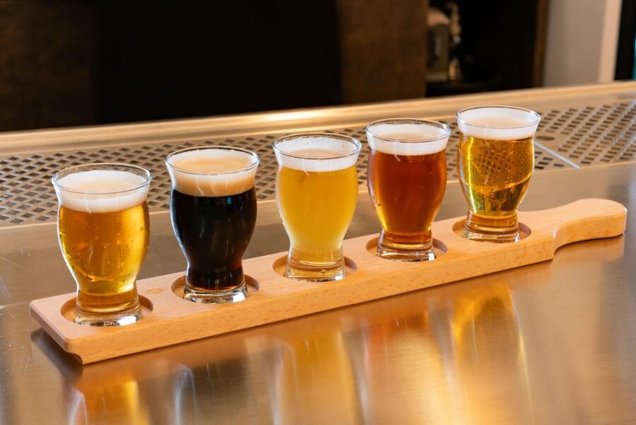 Prague beer tour with brewery visit and tasting - Old Town and a family brewery recipe