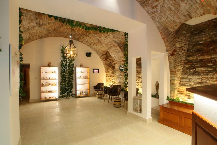 Prague: Bernard Beer Spa with Beer and Massage Option - Adding the 20-minute beer massage