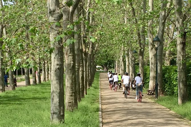 Prague Bike Tour - Stunning Viewpoints, Castle, City & Park - The National Theater and the ride back across town