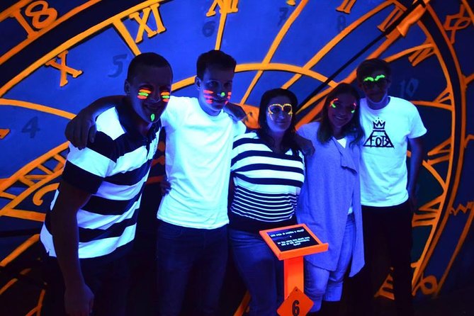 Prague Black Light Mini Golf and Games with free Drinks - What happens when you arrive at Prague Golf & Games