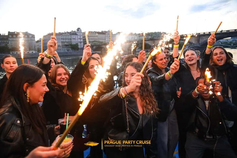 Prague : Boat Party with Afterparty at EPIC - Booking flexibility and practical planning