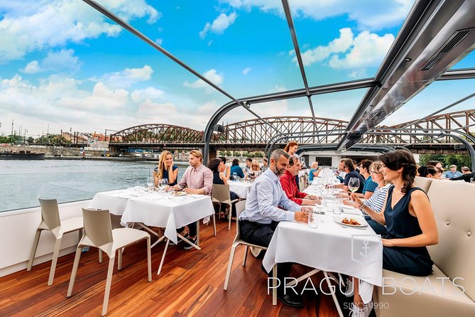 Prague Boats 2-hour Lunch Cruise - What the $60.39 price really buys