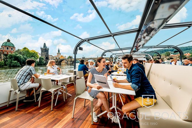 Prague Boats 3-hour Dinner Cruise - The Smíchov locks add motion, but not speed