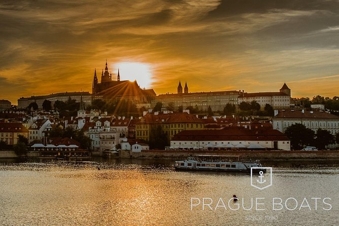 PRAGUE BOATS: 50-Minute Sightseeing Cruise - Rudolfinum, Old Town, and the first bridge views