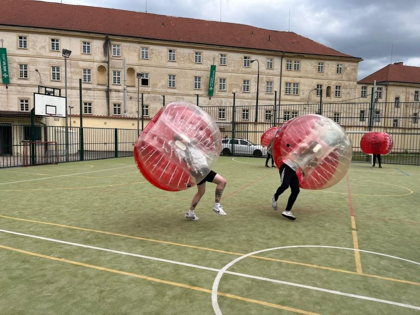 Prague: Bubbles football - Zorb Football in centrum - How tiring is bubble football?