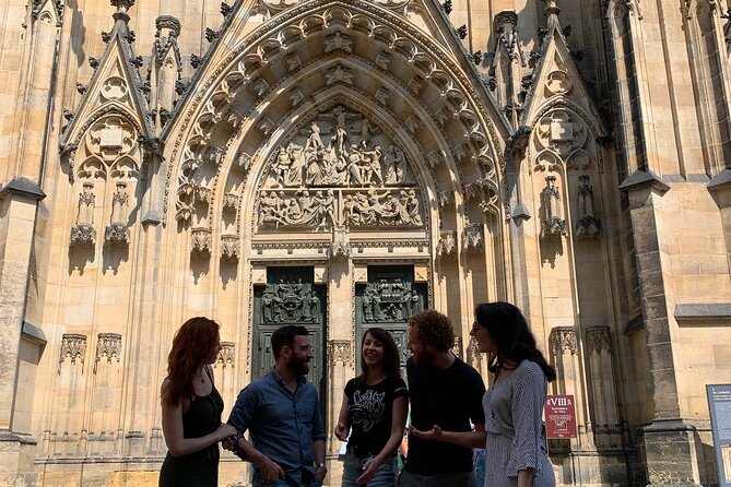 Prague Castle and Pubs Tour with Drinks Included - Climbing Nerudova with a drink in hand