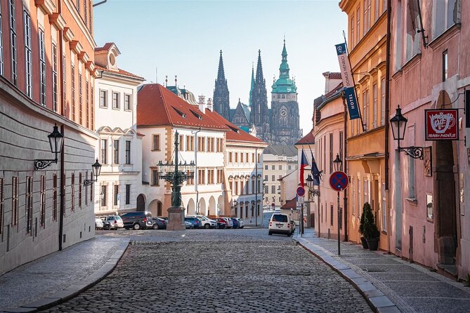 Prague Castle District Tour - Golden Lane and its small-scale charm