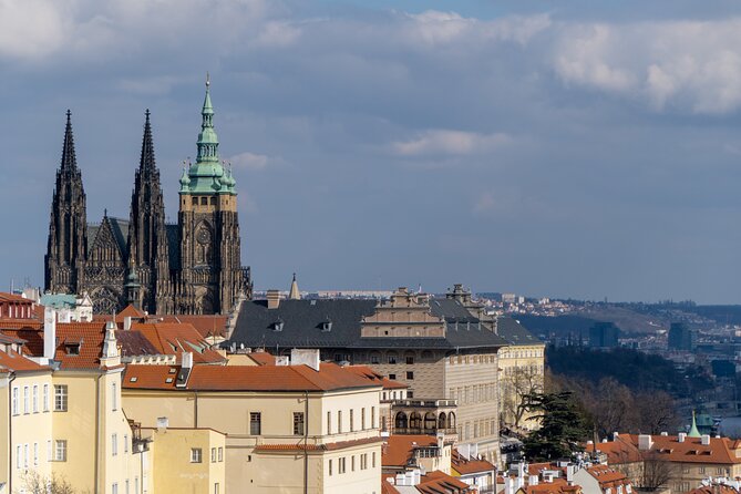 Prague Castle Grounds & Exteriors ️small-group with PragueWay - What the $32.58 price really buys you