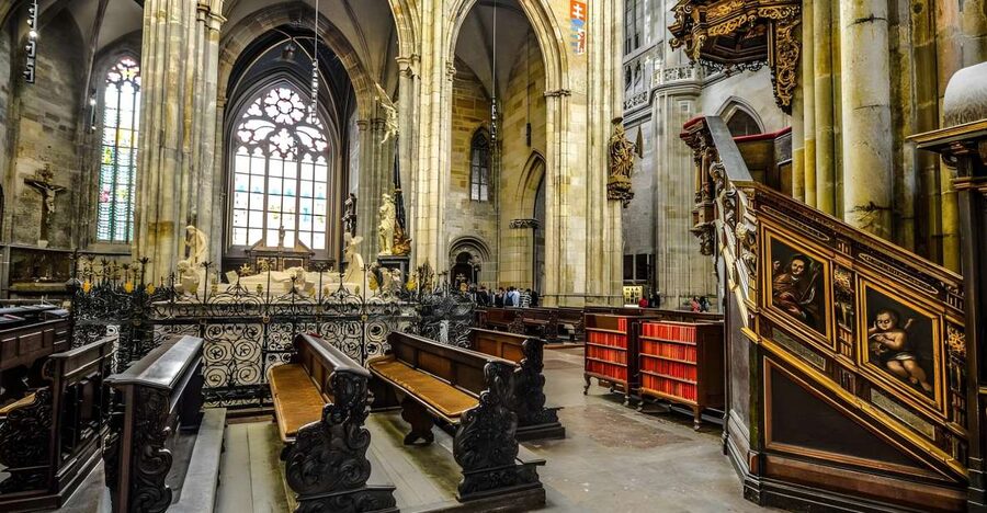 Prague Castle: Royal Palace, Cathedral, and Golden Lane Tour - St. Vitus Cathedral and its grand interior