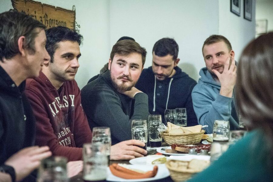 Prague: Castle Side Breweries & Pubs Guided Walking Tour - The beer tasting: four pours with a Czech point of view