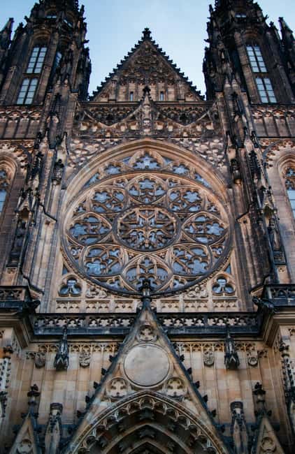 Prague Castle St. Vitus Cathedral, Royal Palace, St. George's Basilica - The Old Royal Palace and Prague’s political shock