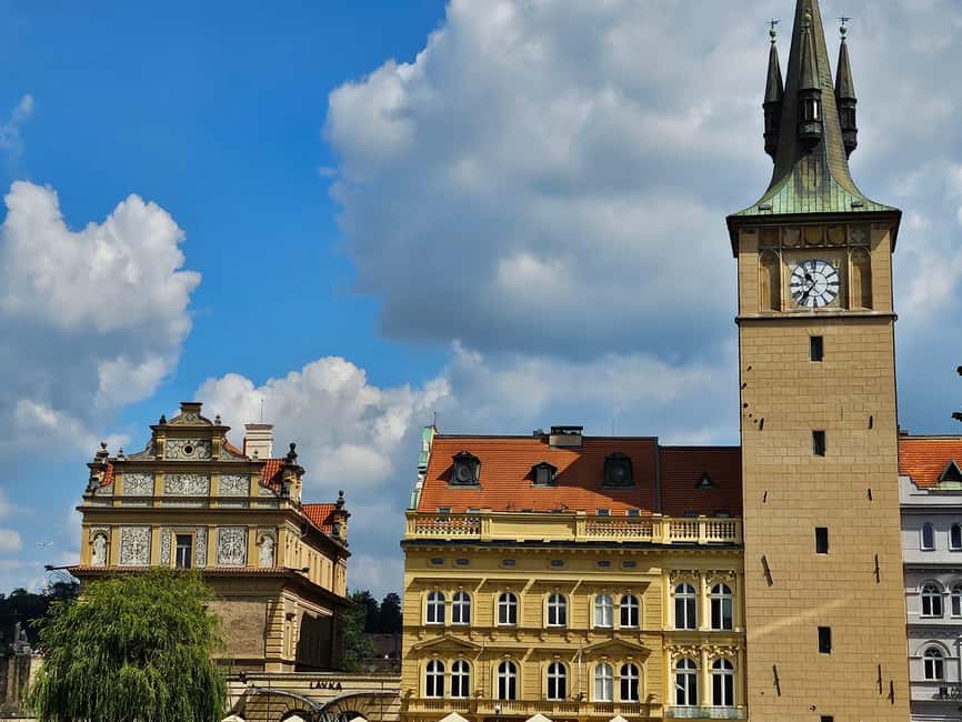 Prague Castle tour - The Old Royal Palace and the Story of Power
