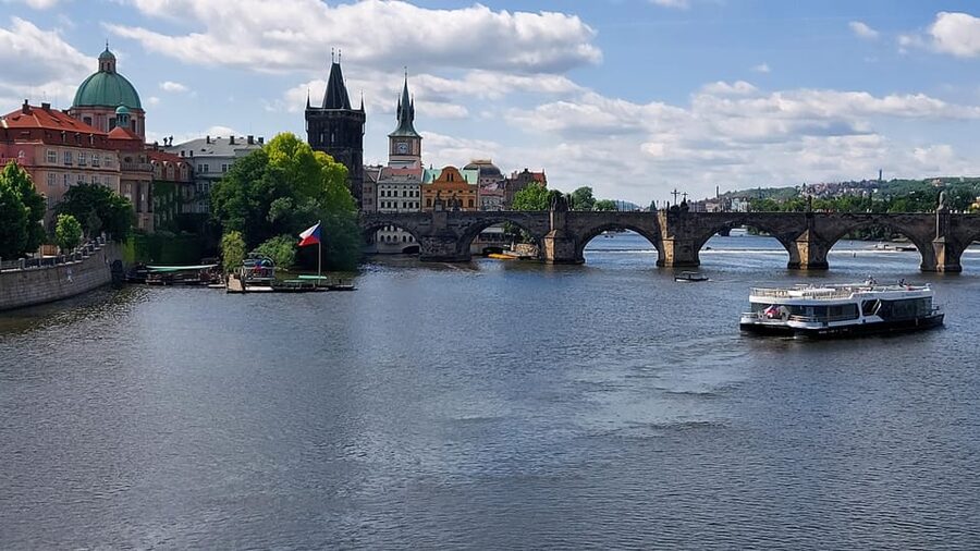 Prague Castle tour - Meeting Point, Timing, and the End of the Route