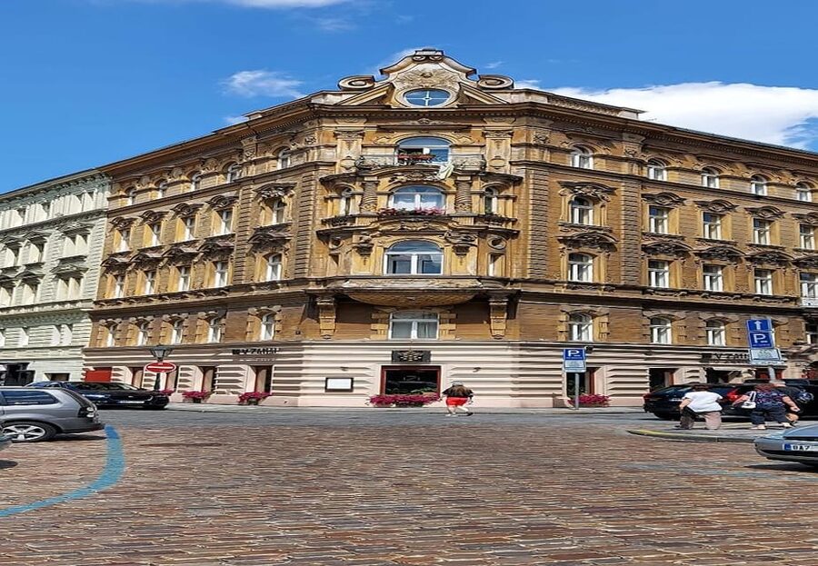 Prague Castle tour - Who Will Get the Most From This Tour