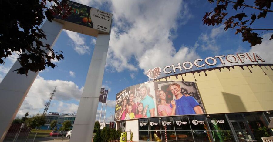 Prague: Chocotopia Chocolate Factory Tour Ticket + Workshop - Sugar gets its own place in the story
