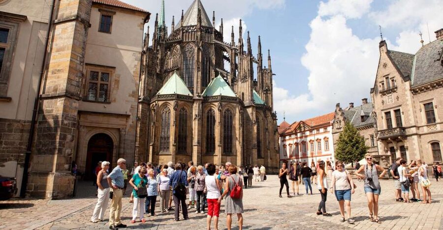 Prague City 3-Hour Tour with Changing of the Guard - The National Theatre and a wide Prague view