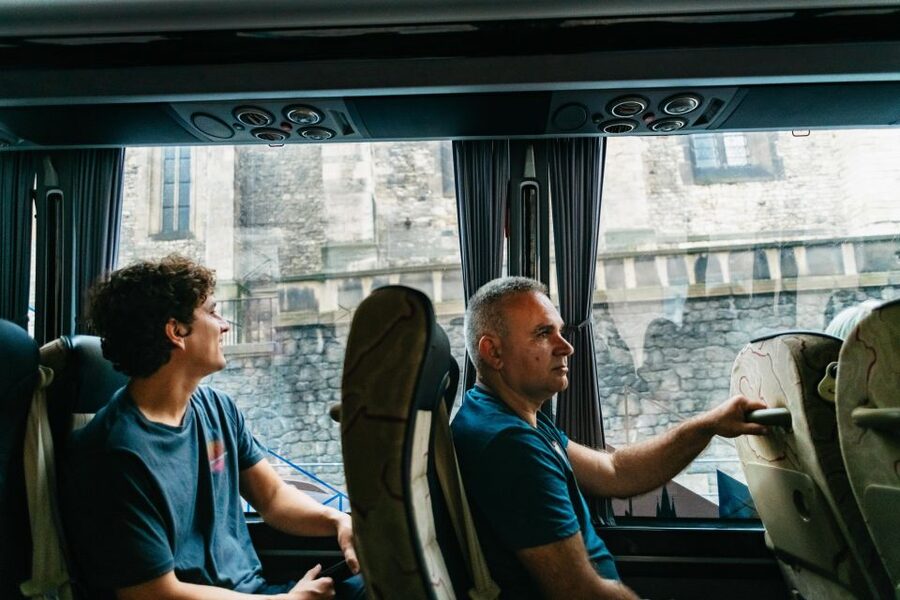Prague: City Highlights By Bus, Boat, and on Foot - Prague Castle and its 70,000 square meters of history
