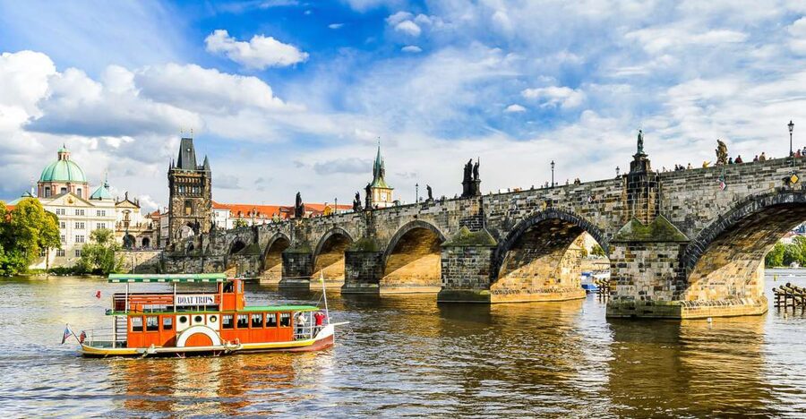 Prague: City Highlights Private Walking Tour - Why this private Prague walk works for a short stay