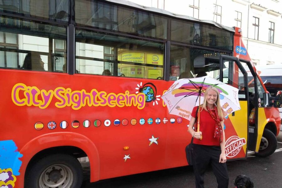 Prague: City Sightseeing HOHO Bus Tour & Optional Boat Tour - The Dancing House and the riverfront