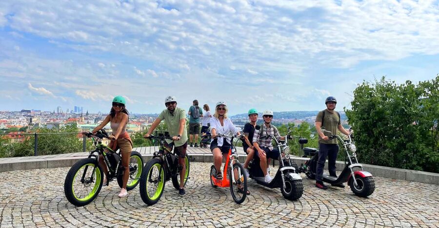 Prague: City Viewpoints Tour by Electric Fat Bike - The guide can make or break the experience