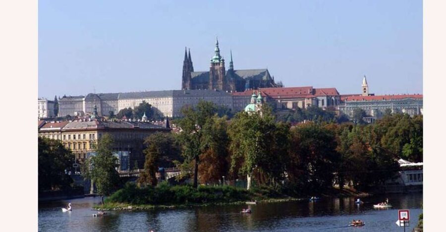 Prague: Classic City Bike Tour - Key points to know before you book