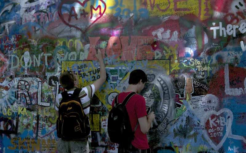 Prague: Classic City Bike Tour - How difficult is the six-mile ride?
