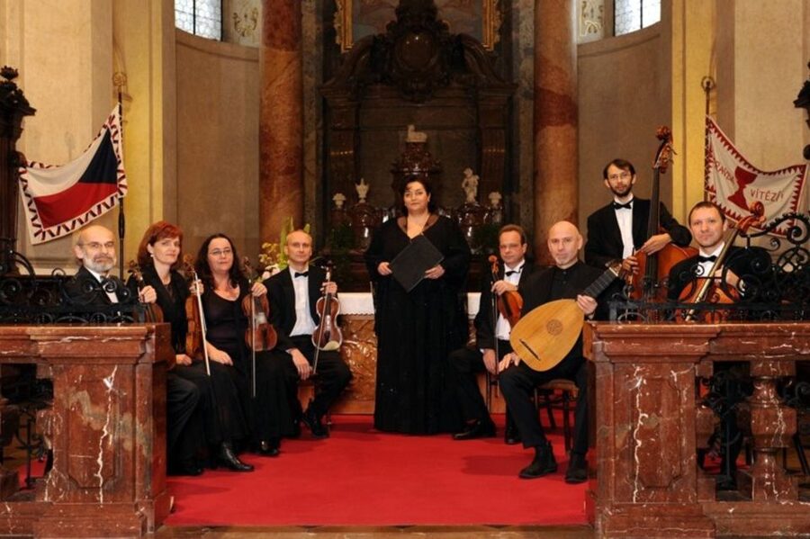 Prague: Classical Concert in St. Nicholas Church - Getting there and handling the start time