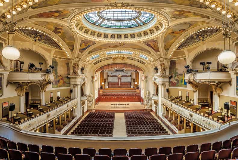 Prague: Classical Concerts at Smetana Hall, Municipal House - Who will get the most from this concert?
