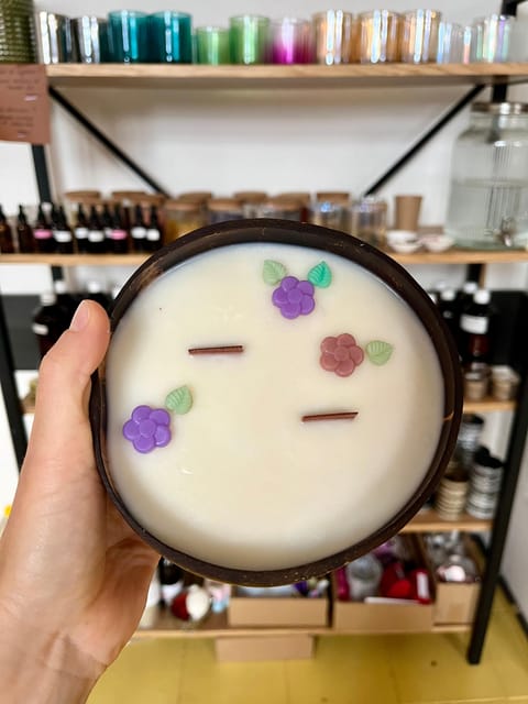 Prague: Coconut Candle Workshop - A good choice for couples and first-time crafters