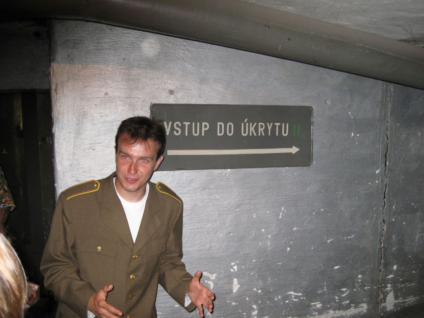 Prague: Communism History and Nuclear Bunker Guided Tour - What the guide adds to the experience