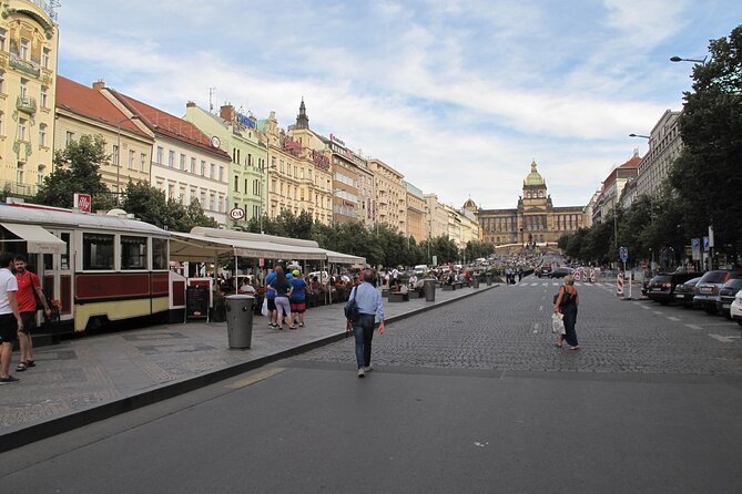 Prague Communism tour with visit of Communism museum - What a private guide changes