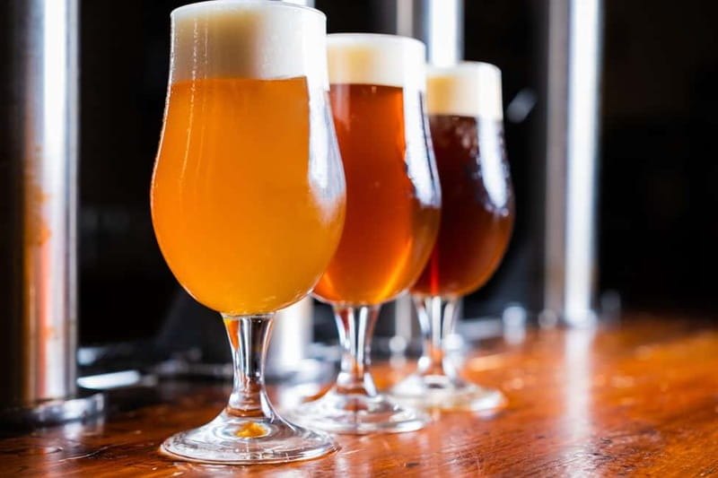 Prague: Craft Beer Tour 8 Czech Beers, Taproom & Beer Garden - Eight beers, with room to compare