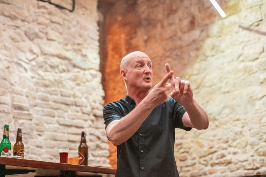 Prague: Czech Beer-Tasting Experience with Snacks - Hermelín, crackers, and the food pairing