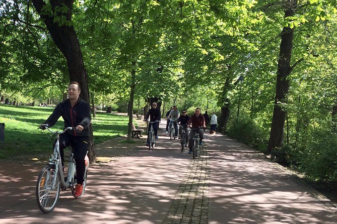 Prague E-Bike Tour - Stunning Viewpoints (small group) - The return through central Prague