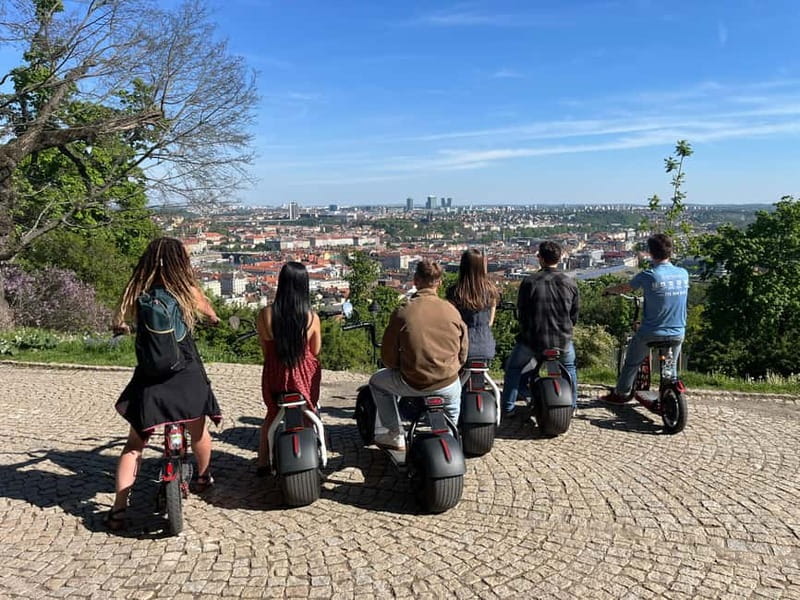 Prague E-Scooter City Tour: Regular or Fat Tire - What the guides add to the ride