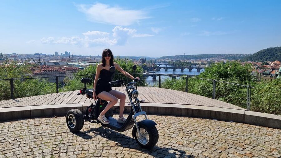 Prague: Electric Trike Viewpoints Tour - Key points to know before you book