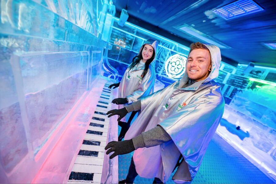Prague: Entry ticket to Ice Pub Prague with Nightclub Option - Ice Pub Prague at a glance