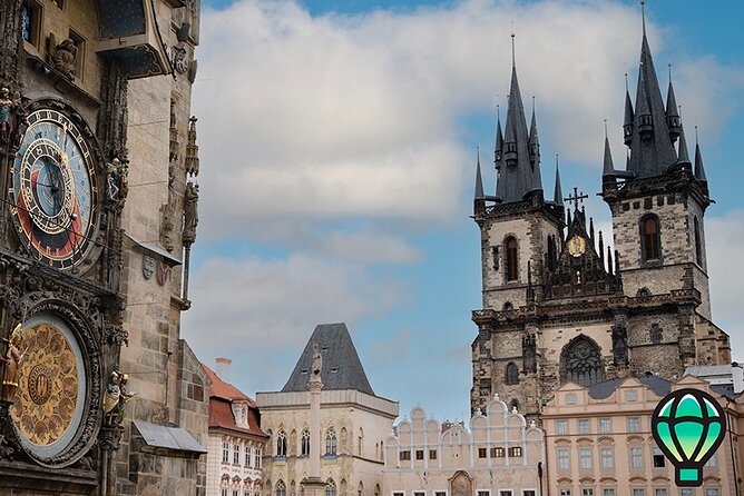 Prague Essential Tour Old Town and Jewish Quarter - Týn Church and the Astronomical Clock