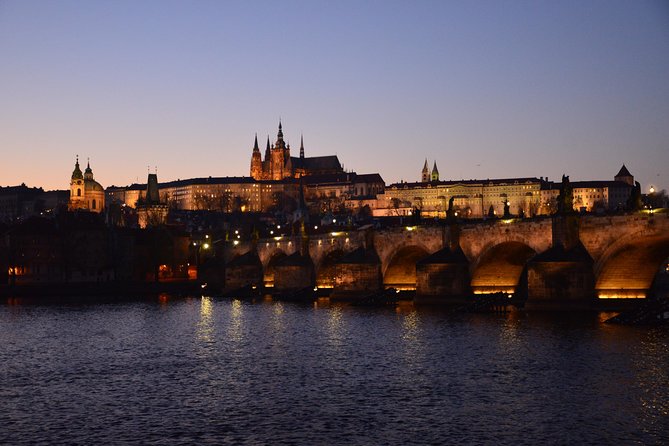 Prague evening/lights tour by car - Why Prague looks best from the hills at night