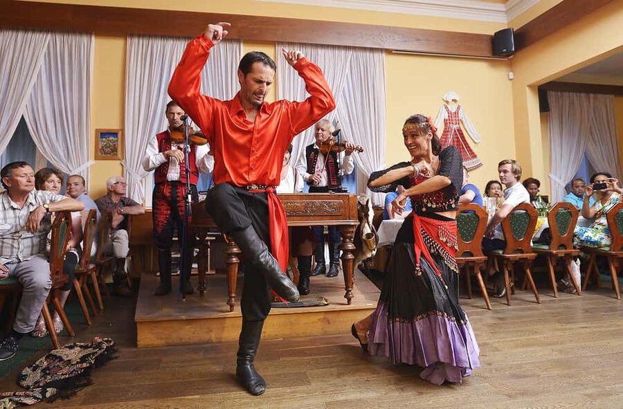 Prague: Folk Dancing Dinner Experience - A Czech Folk Evening With More Than Dinner