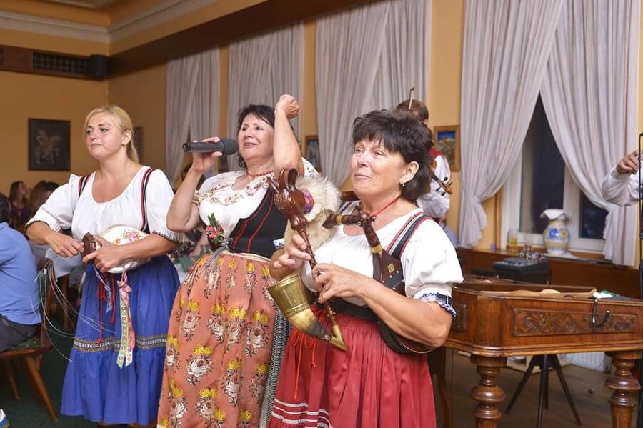 Prague: Folk Dancing Dinner Experience - Who Will Enjoy This Evening Most