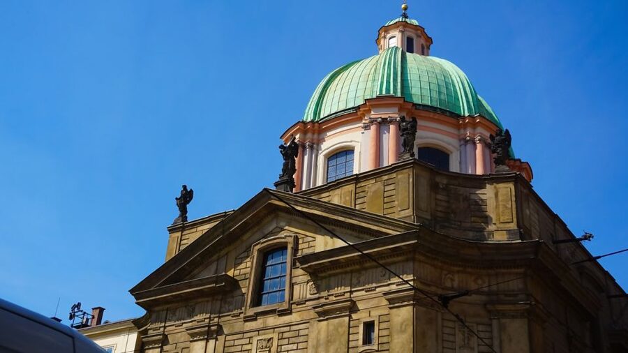 Prague For The First Time: 2-hour Private Walking Tour - What The Private Format Adds