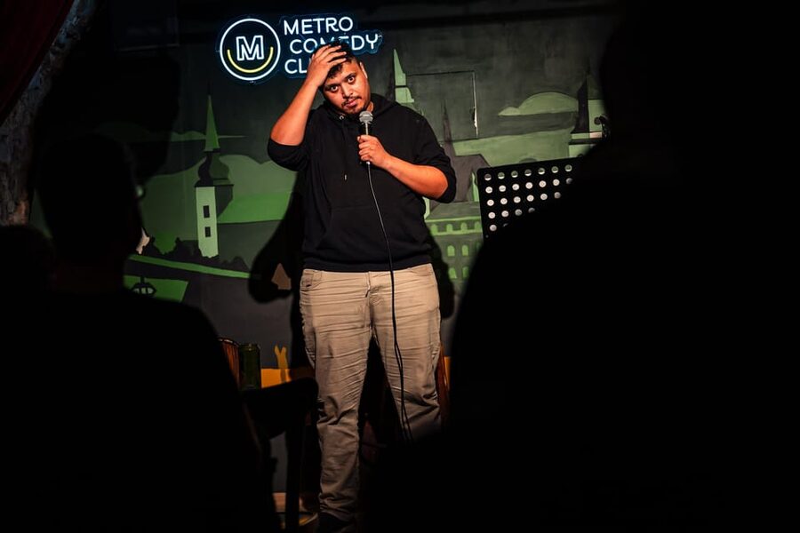 Prague: Friday Stand-Up Comedy in English - Who should book this Friday comedy night?