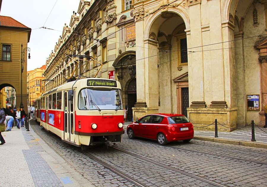 Prague: Full-Day Tour with Lunch and River Boat Cruise - Old Town alleys, Ungelt, and Mozart’s Prague