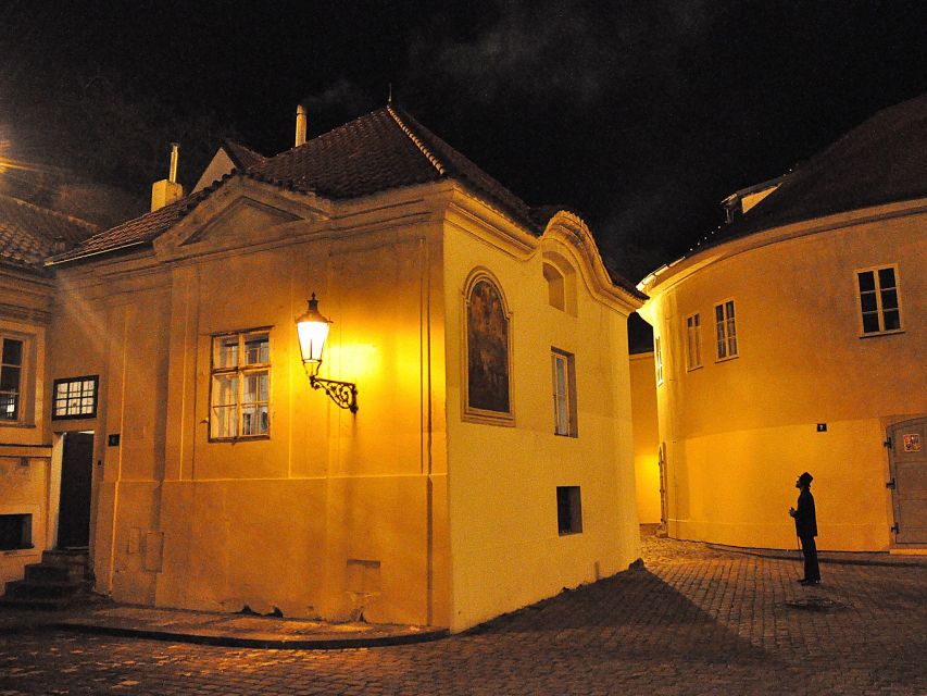 Prague: Ghost Tour - The Old-New Synagogue and the Jewish Quarter