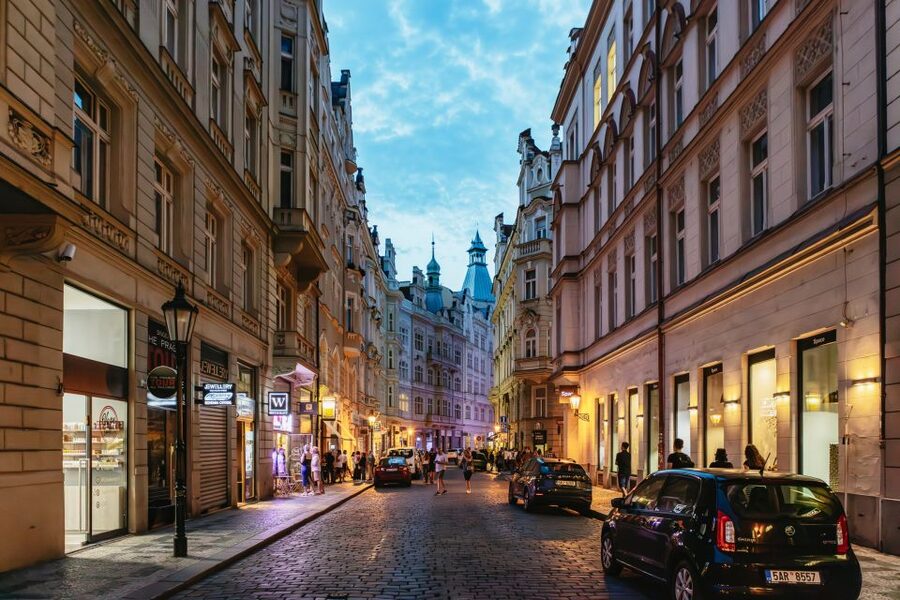 Prague: Ghost Walking Tour Where Legends Come To Life - Mariánské náměstí and the city’s darker side