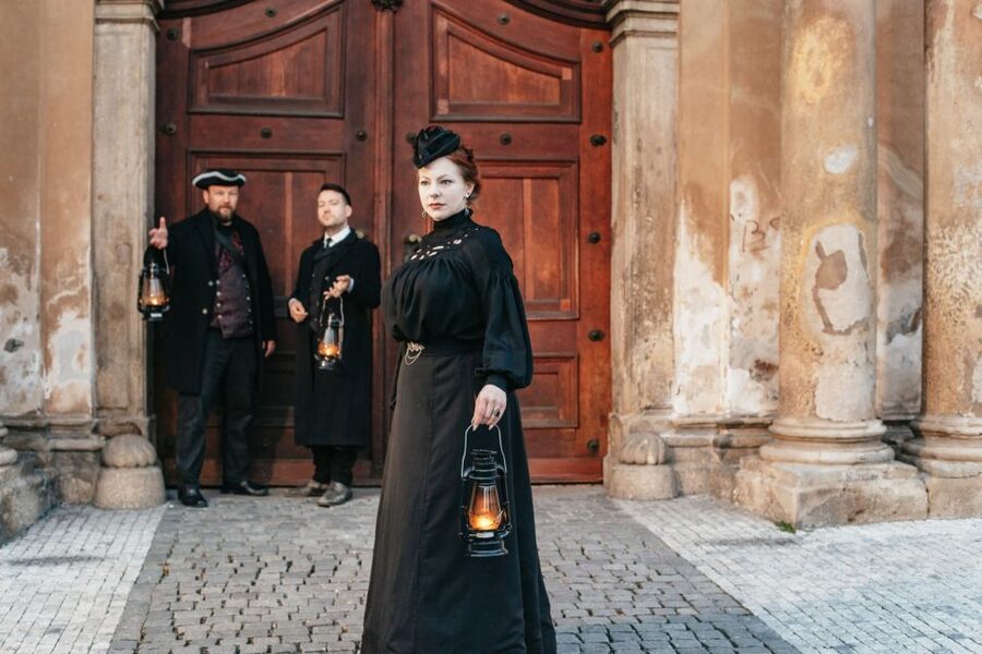 Prague: Ghosts and Legends Nighttime Guided Walking Tour - Group size, pace, and the practical feel