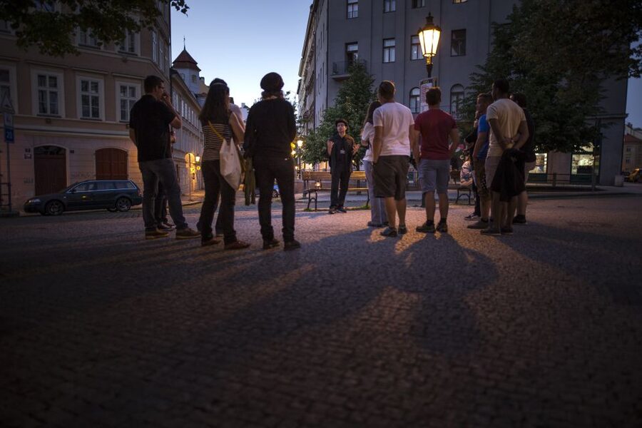 Prague: Ghosts and Legends of the Old Town Evening Tour - The guides make or break the experience